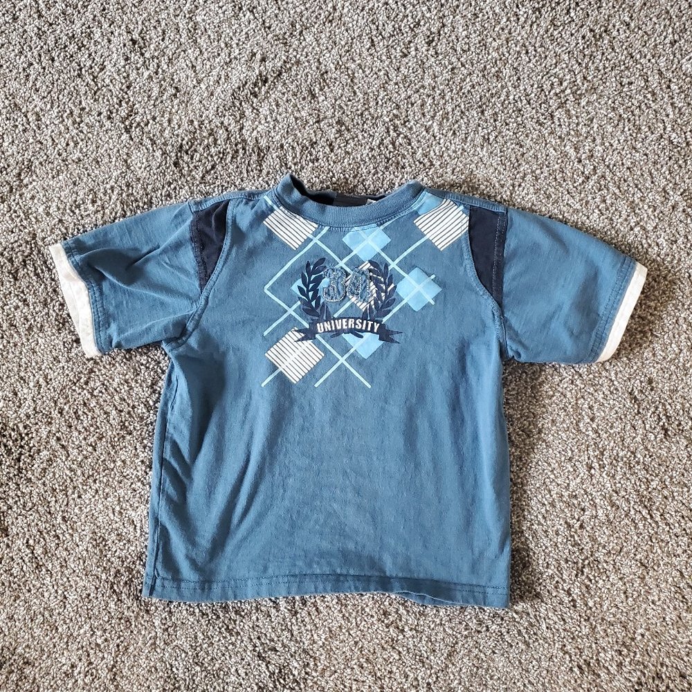 Zone One University T-Shirt Size 7